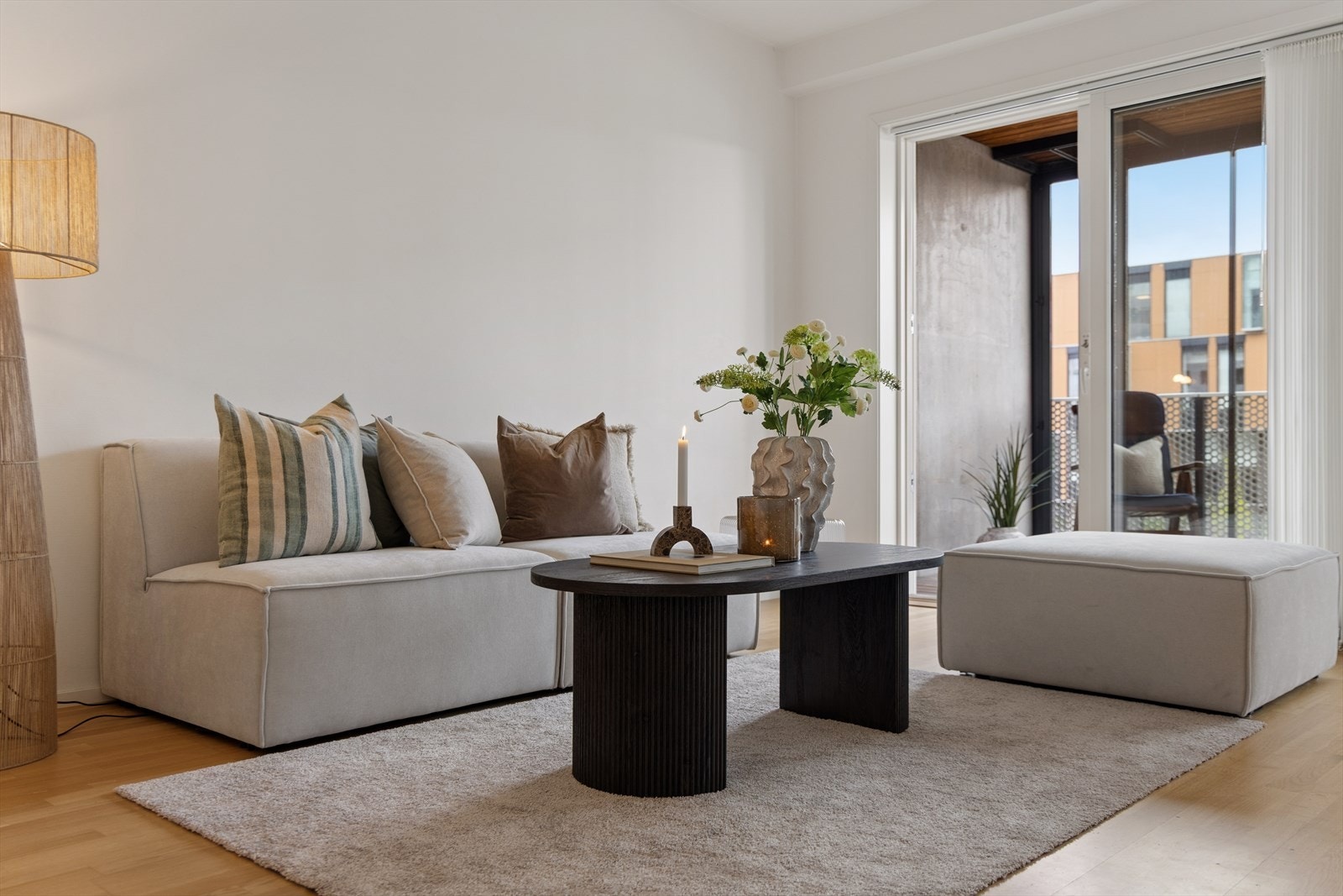 Et rom for avkobling og hygge - Plass til å dele små og store opplevelser med venner eller ta frem en god bok og lytte til musikk, alene. Galleribilde