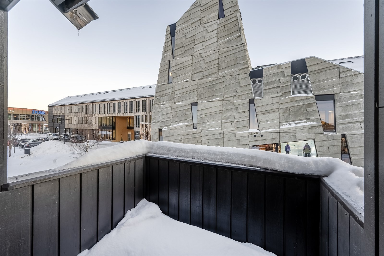 Utsikt fra balkong (2. etasje) Galleribilde