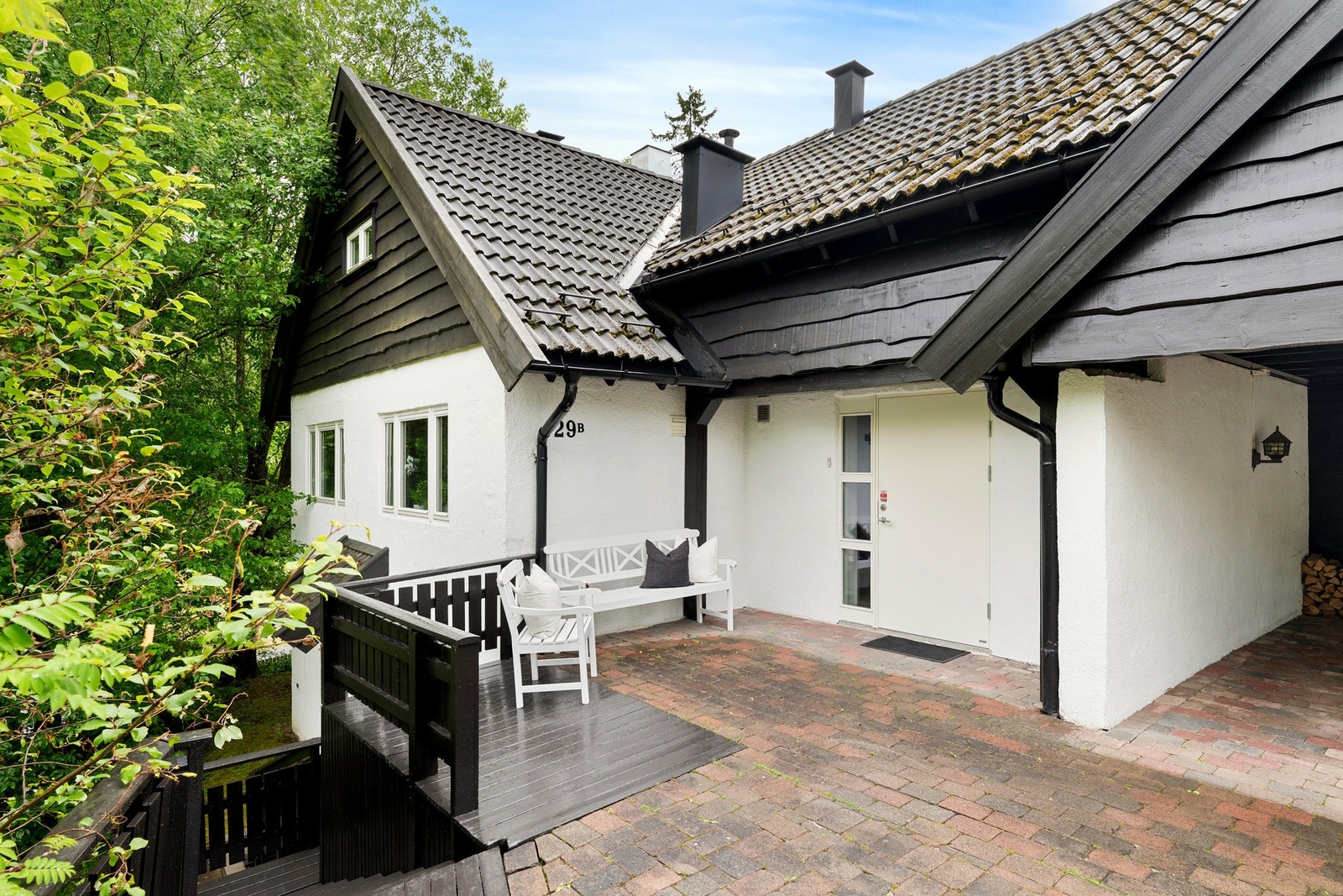 Innbydende inngangsparti - Velkommen hjem! Galleribilde