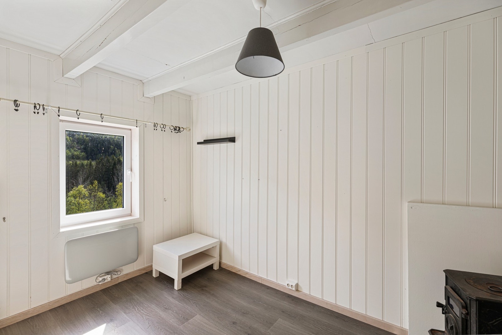 Bygget har av nåværende eier vært utleid via Airbnb og kan på denne måte tilføre eiendommen gode utleieinntekter. Galleribilde