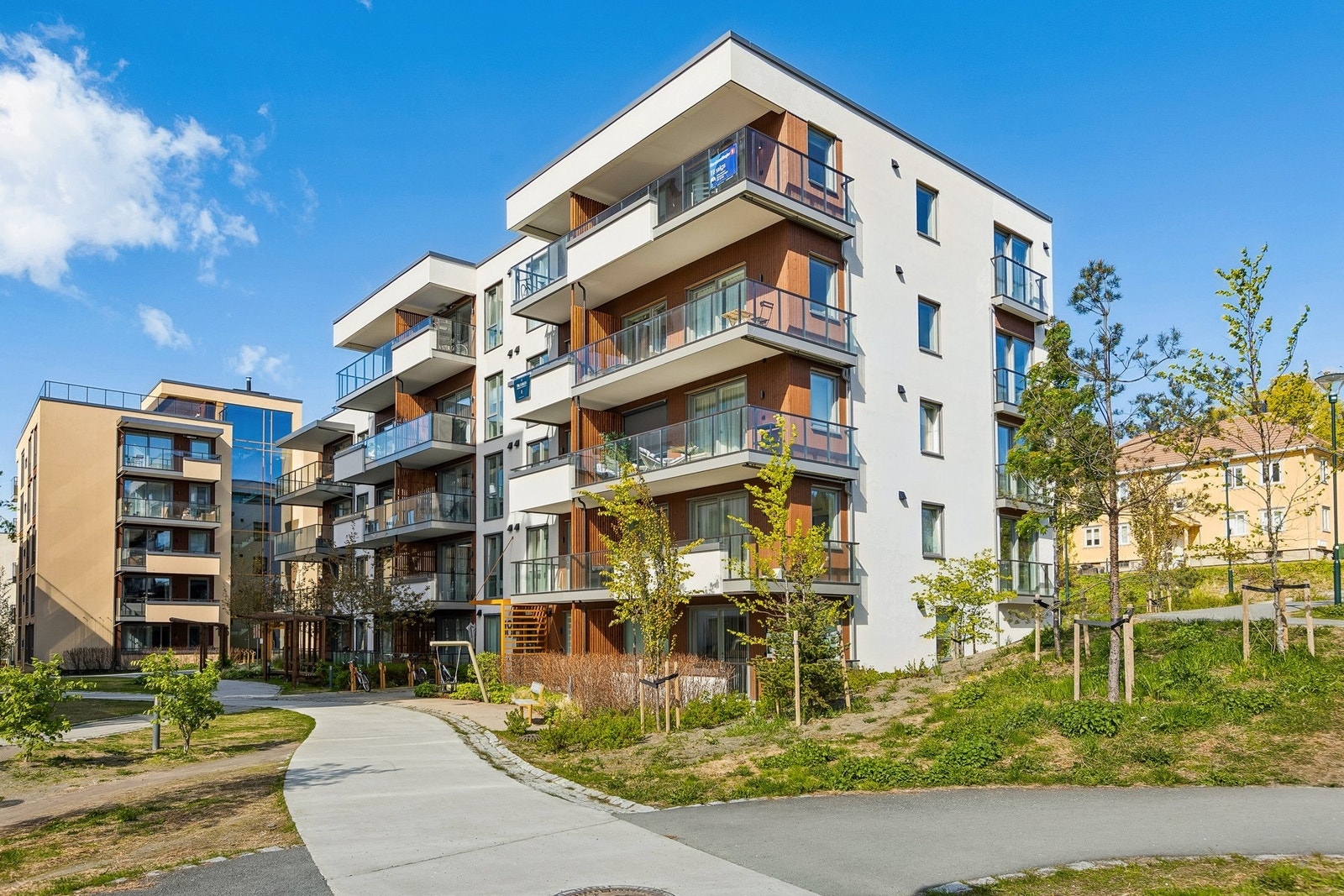 Moderne og gjennomtenkt bygård med attraktiv beliggenhet på Ladehammeren/Lilleby. Galleribilde