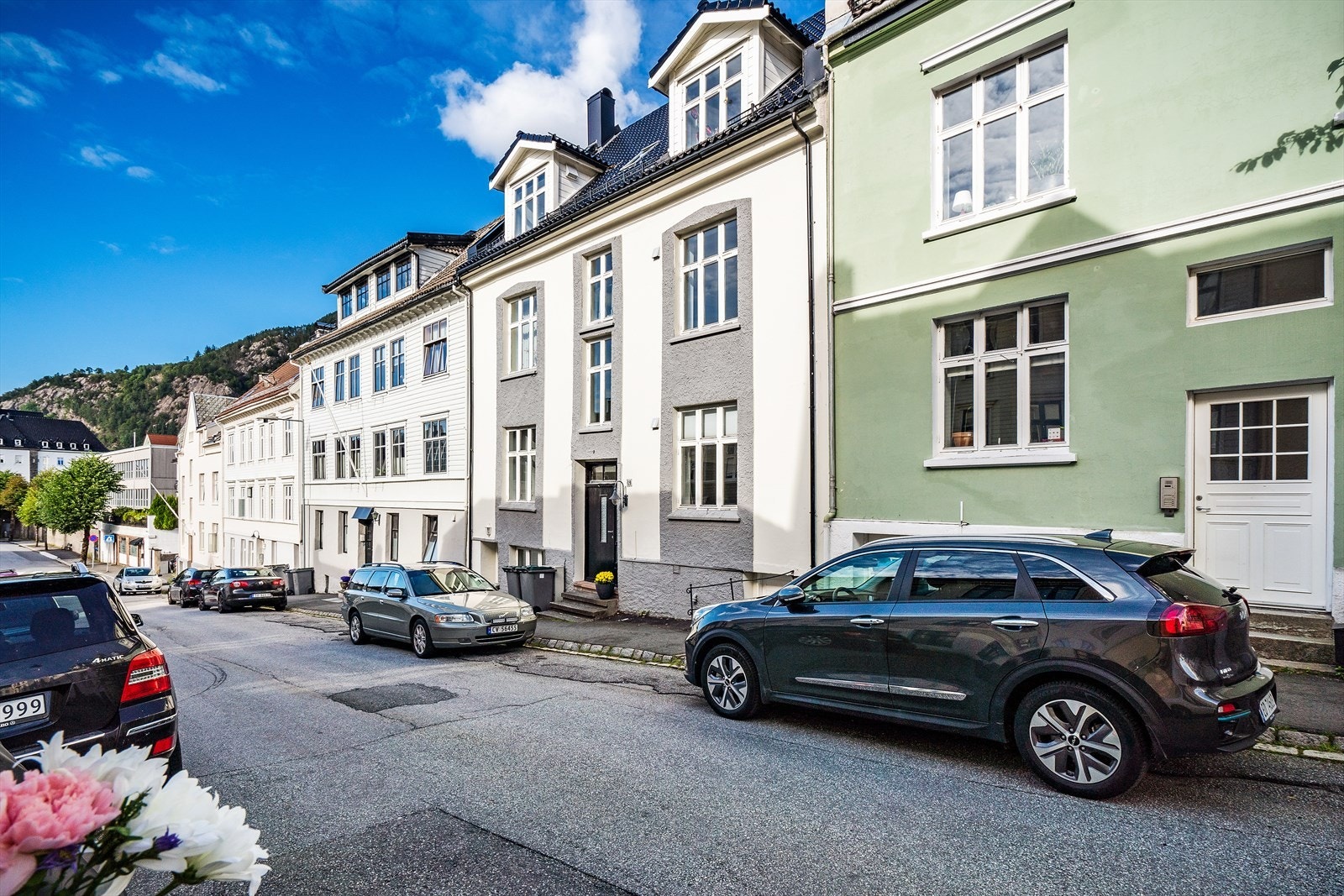 - Parkeringsmuligheter RETT utenfor inngangen din - (Soneparkering) - Galleribilde