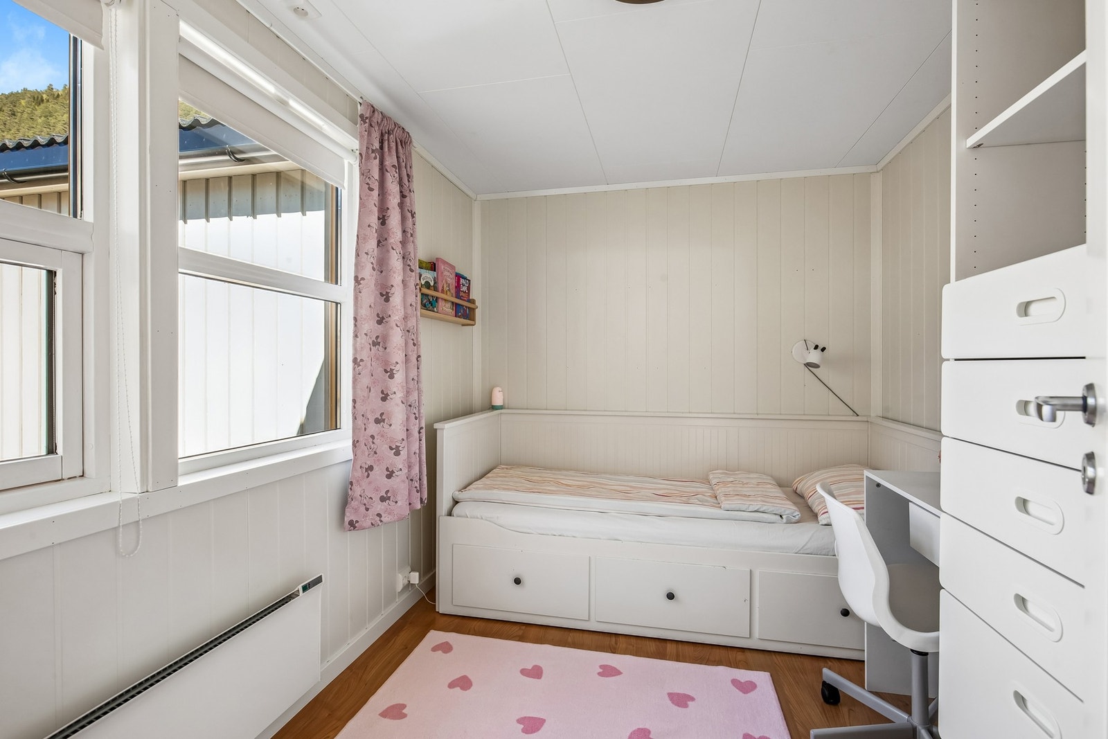 Soverom på halvplanet. Galleribilde
