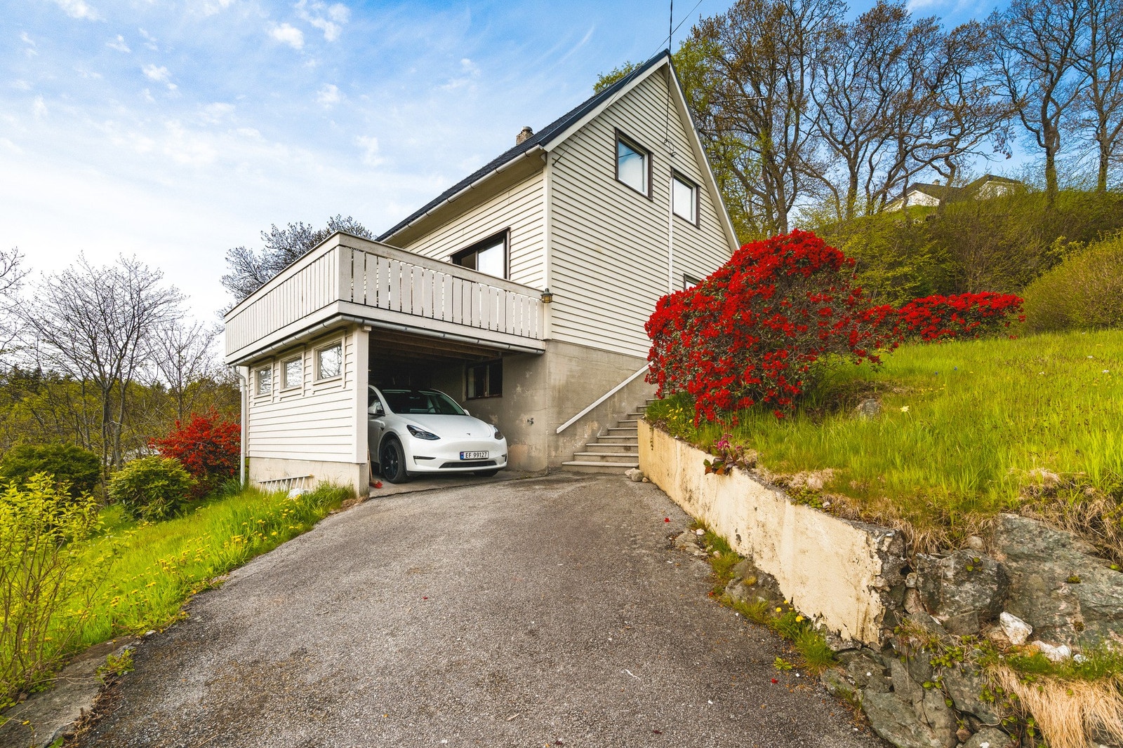 Parkering i carport Galleribilde