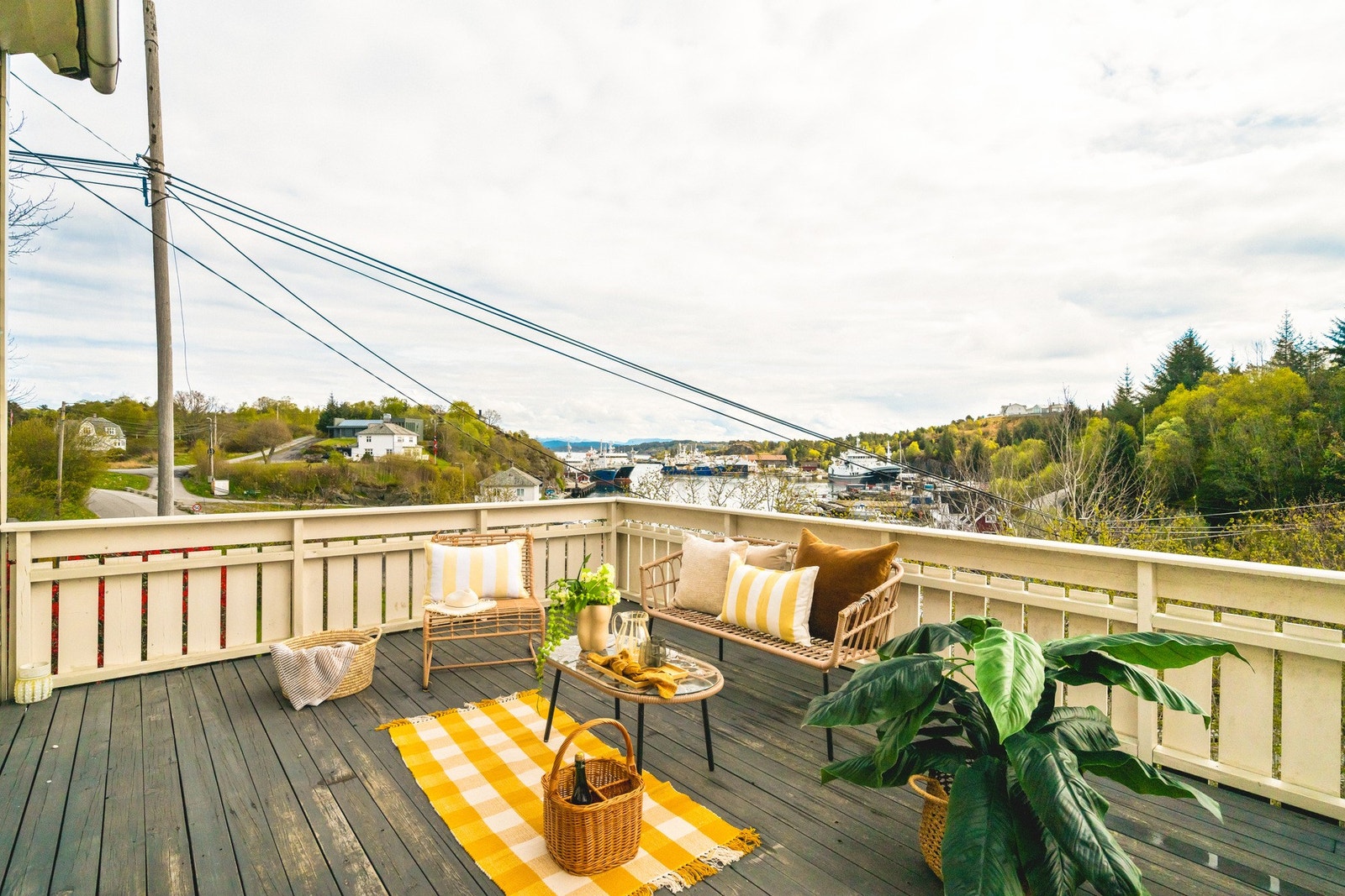 Fra stuen er det utgang til terrasse Galleribilde
