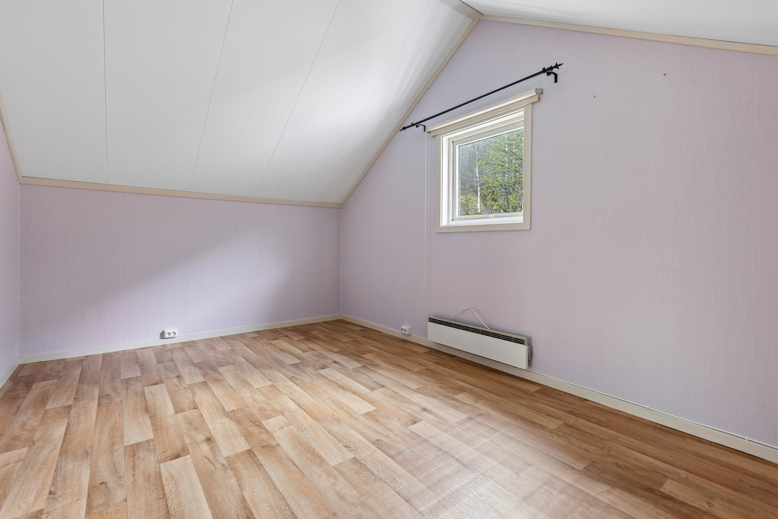 - Loftsetasje er innredet, men ikke godkjent i kommunens register. Foto: EFKT Galleribilde