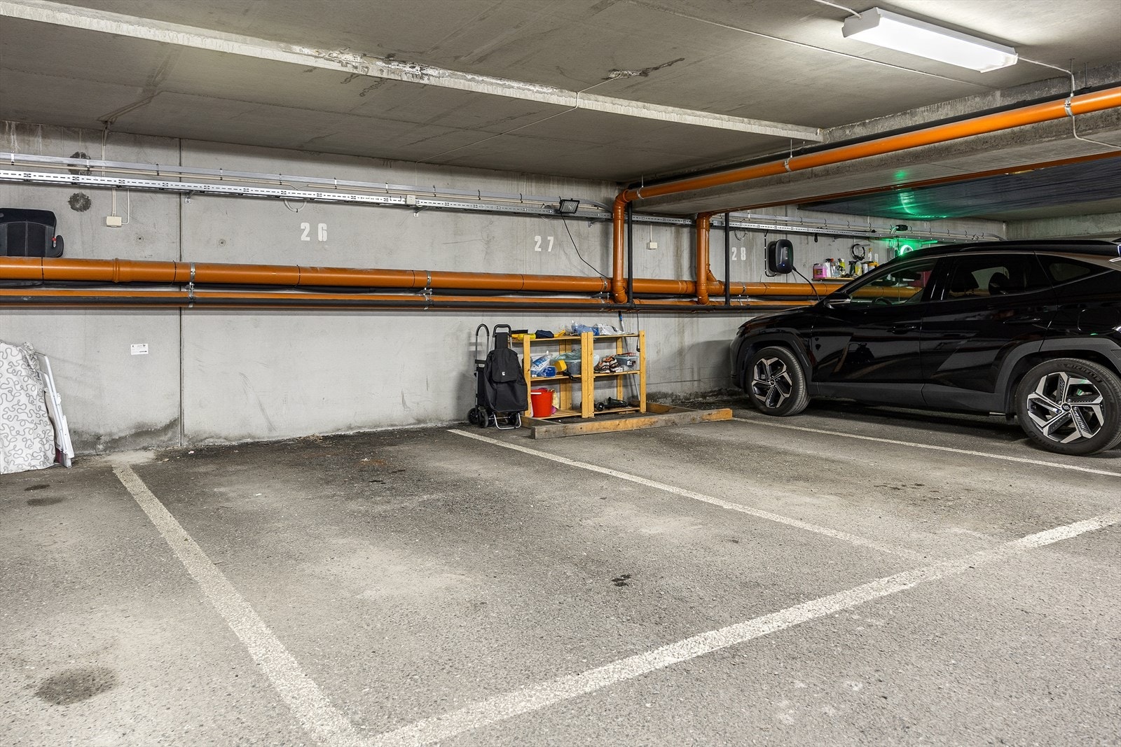 Parkering i garasje (nr. 26) Galleribilde