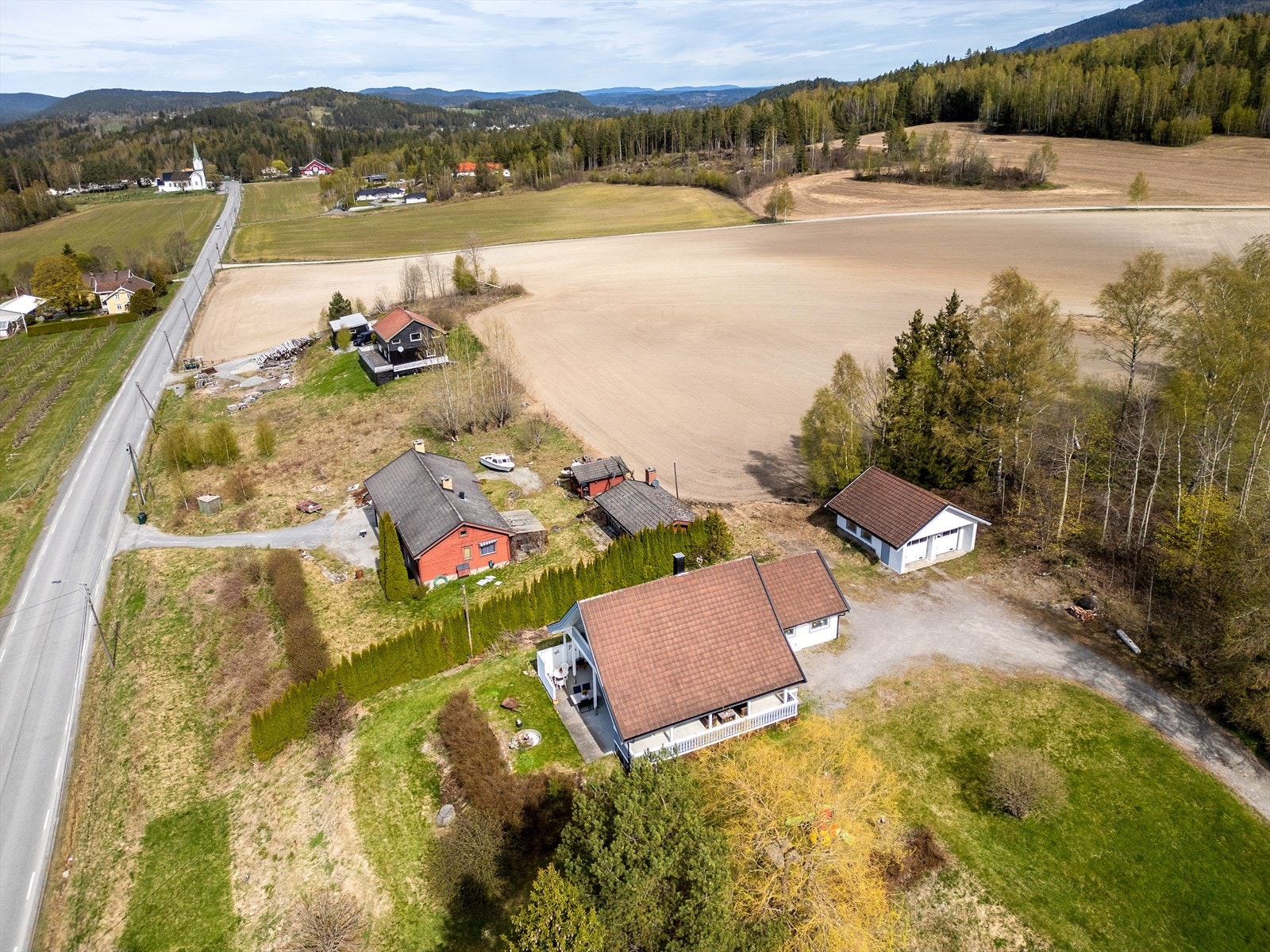 Nærområdet byr på et trygt og barnevennlig miljø. Galleribilde