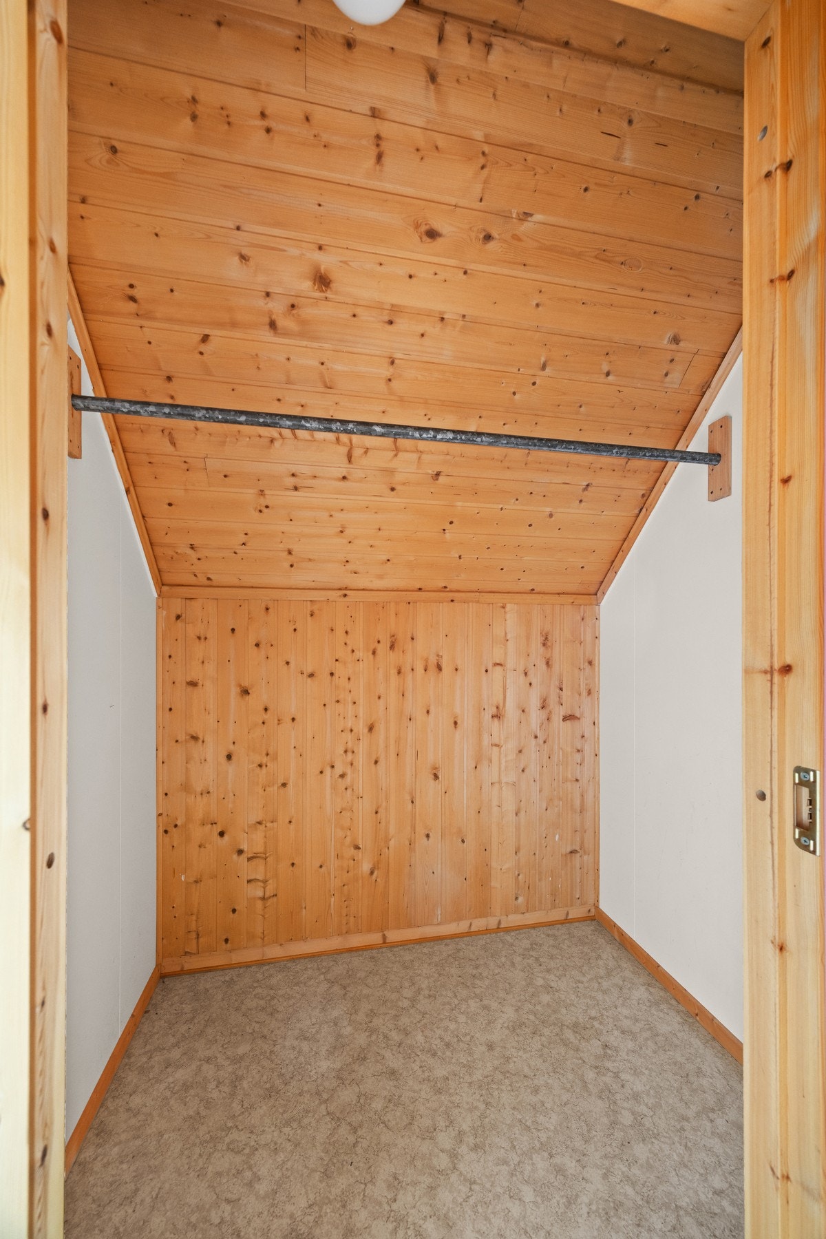 Bod - 2,5 kvm. Galleribilde