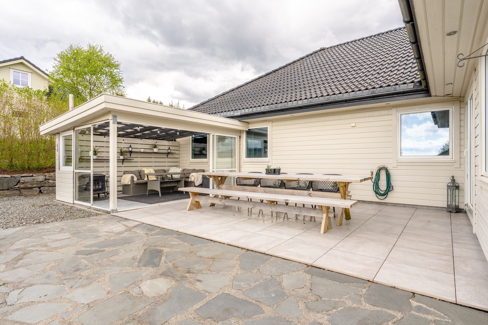 Her kan man invitere til hyggelige grillmiddager. Galleribilde