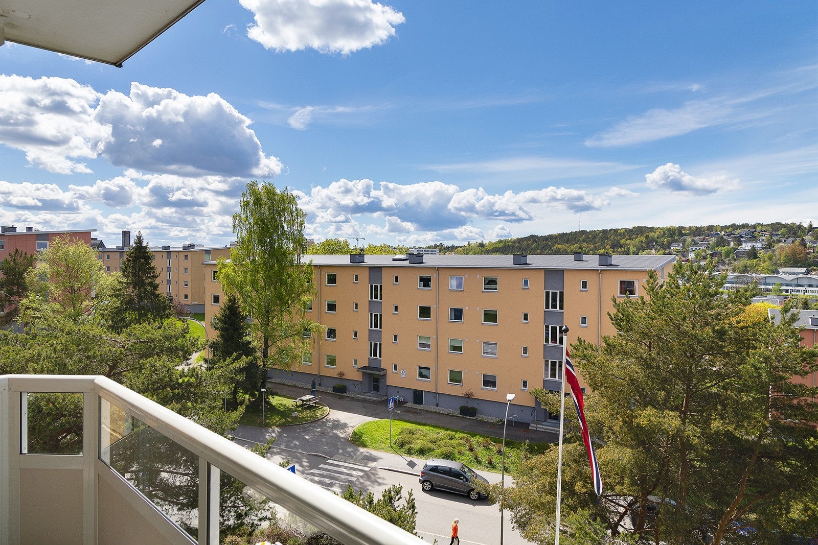 Utsikt fra balkong. Galleribilde