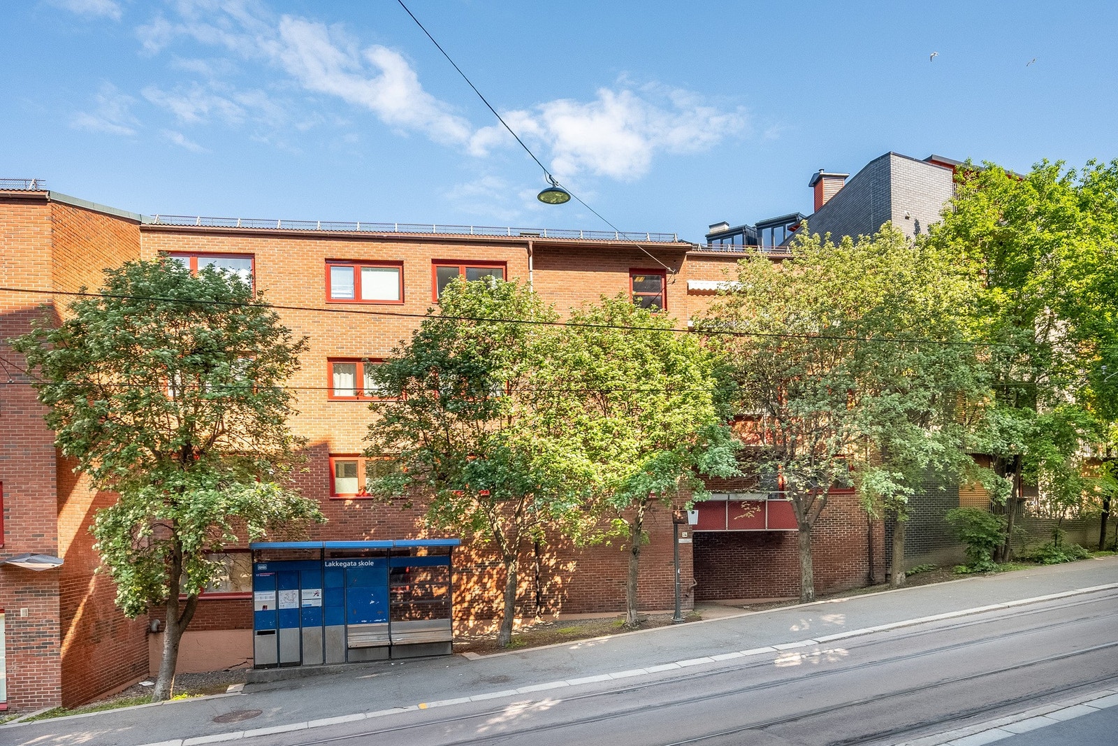 Umiddelbar nærhet til kollektiv transport. Galleribilde