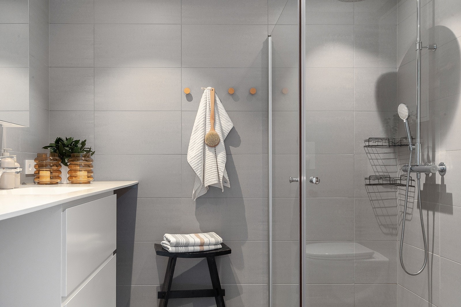 Flislagt bad/wc med vannbåren gulvvarme. Galleribilde