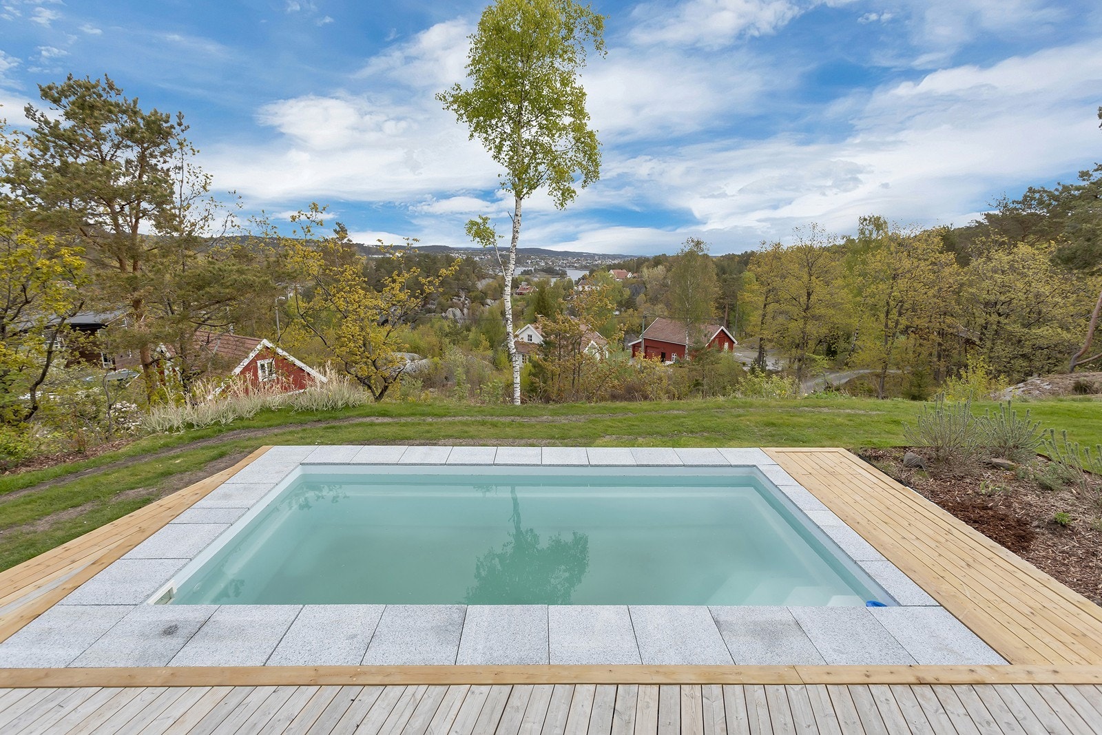 Bassenget har en dybde på ca. 1,45 meter. Galleribilde