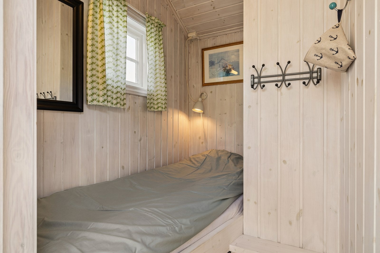 Uthus godkjent som bod. Galleribilde