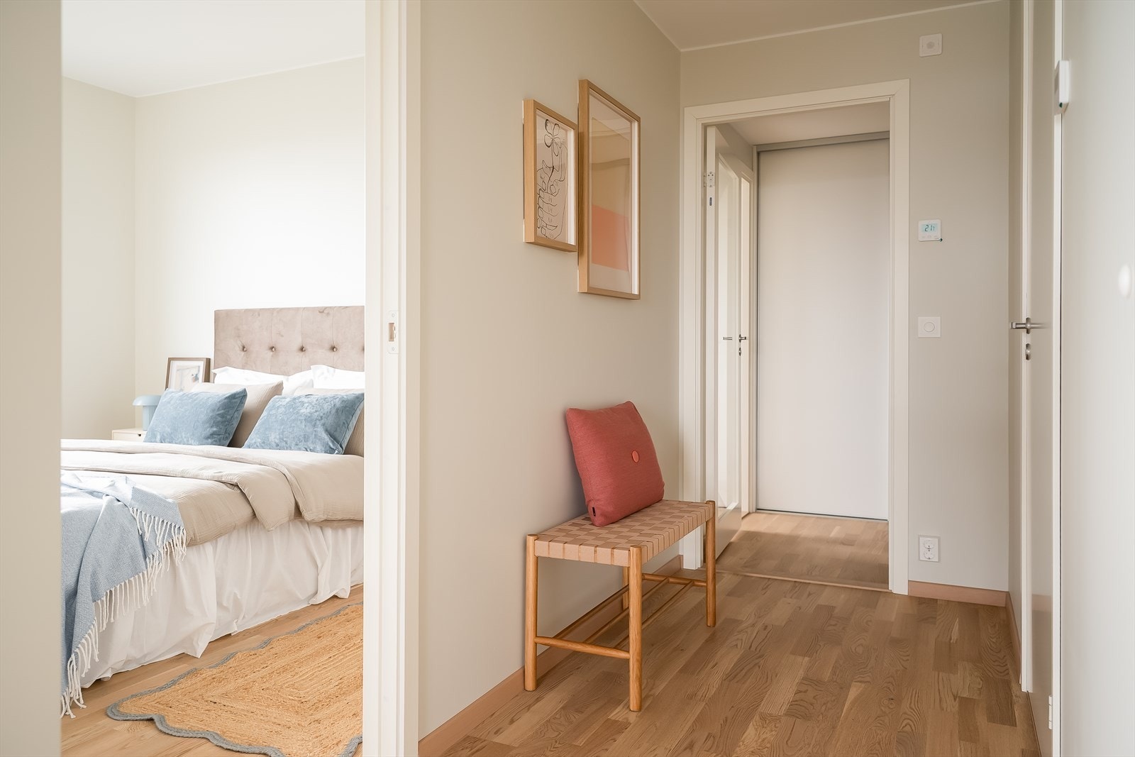 Med byggeår fra 2026 får man alt av moderne kvaliteter som vannbåren gulvvarme, balansert ventilasjon og heis i bygget. Galleribilde