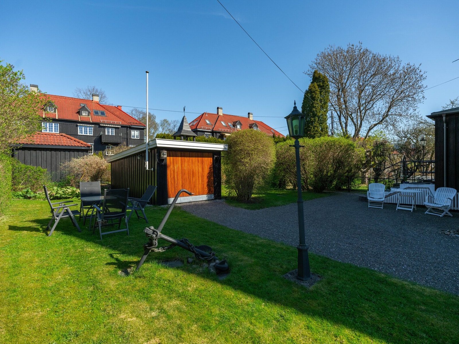 Store plenområder, med god gårdsplass. Galleribilde
