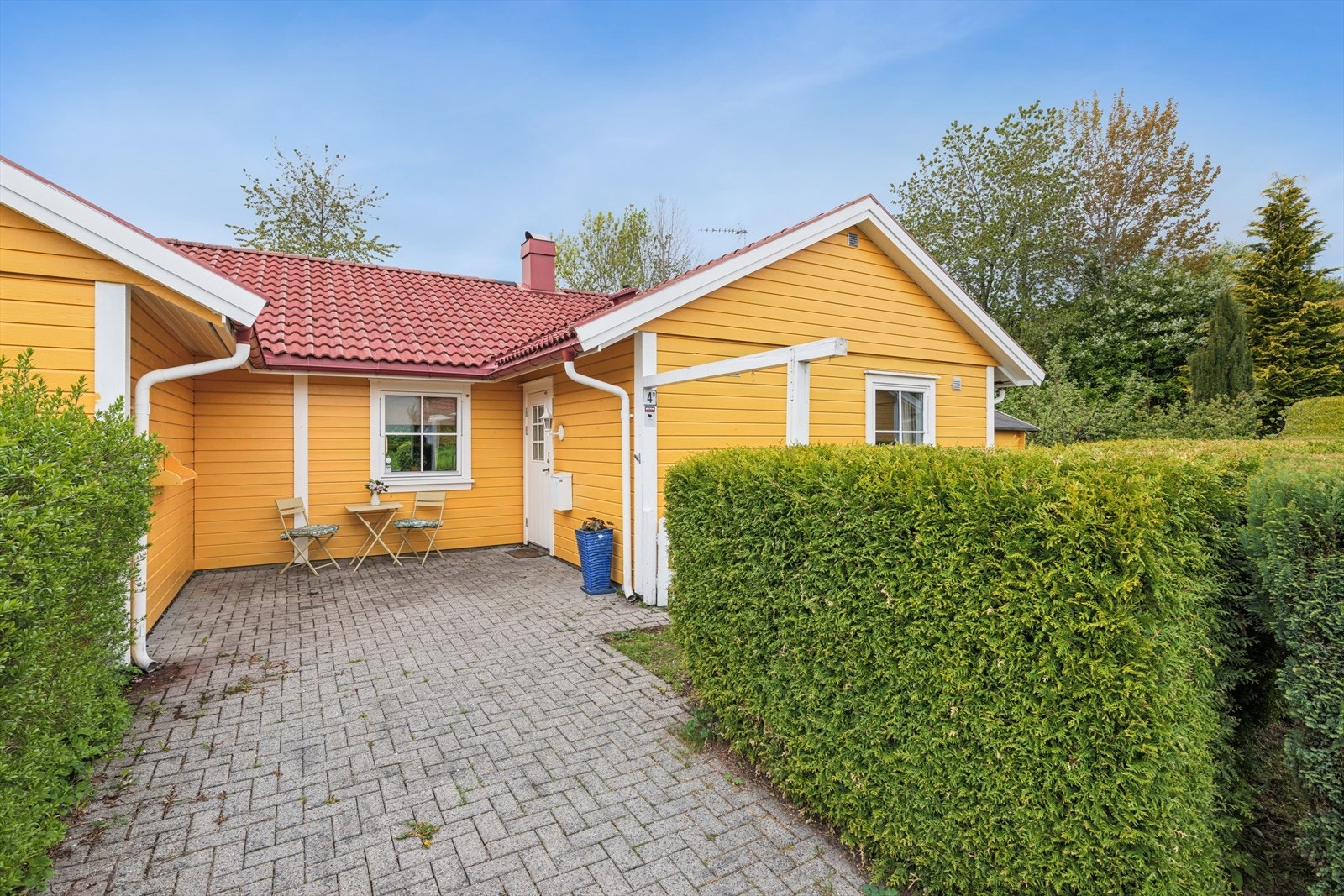 Her har man alt på en flate samtidig som man har en hyggelig hagedel. Galleribilde