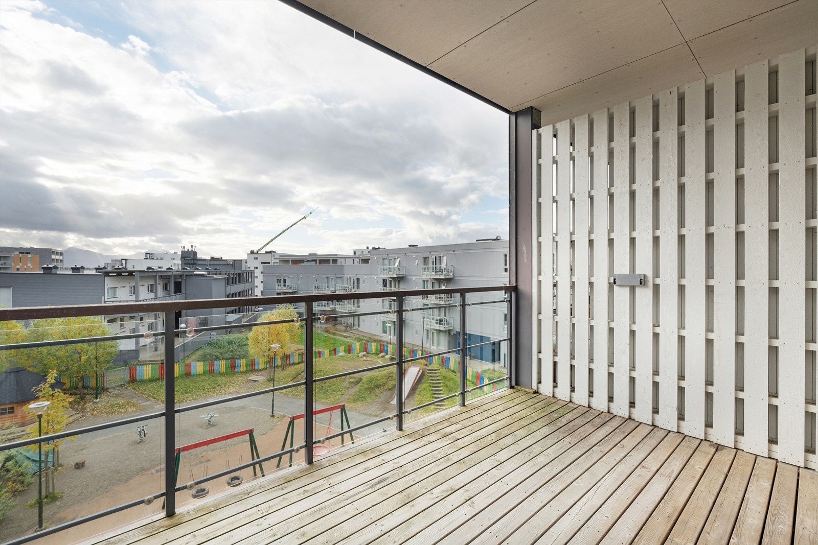 Her er det god plass til ønsket utemøblement! Galleribilde
