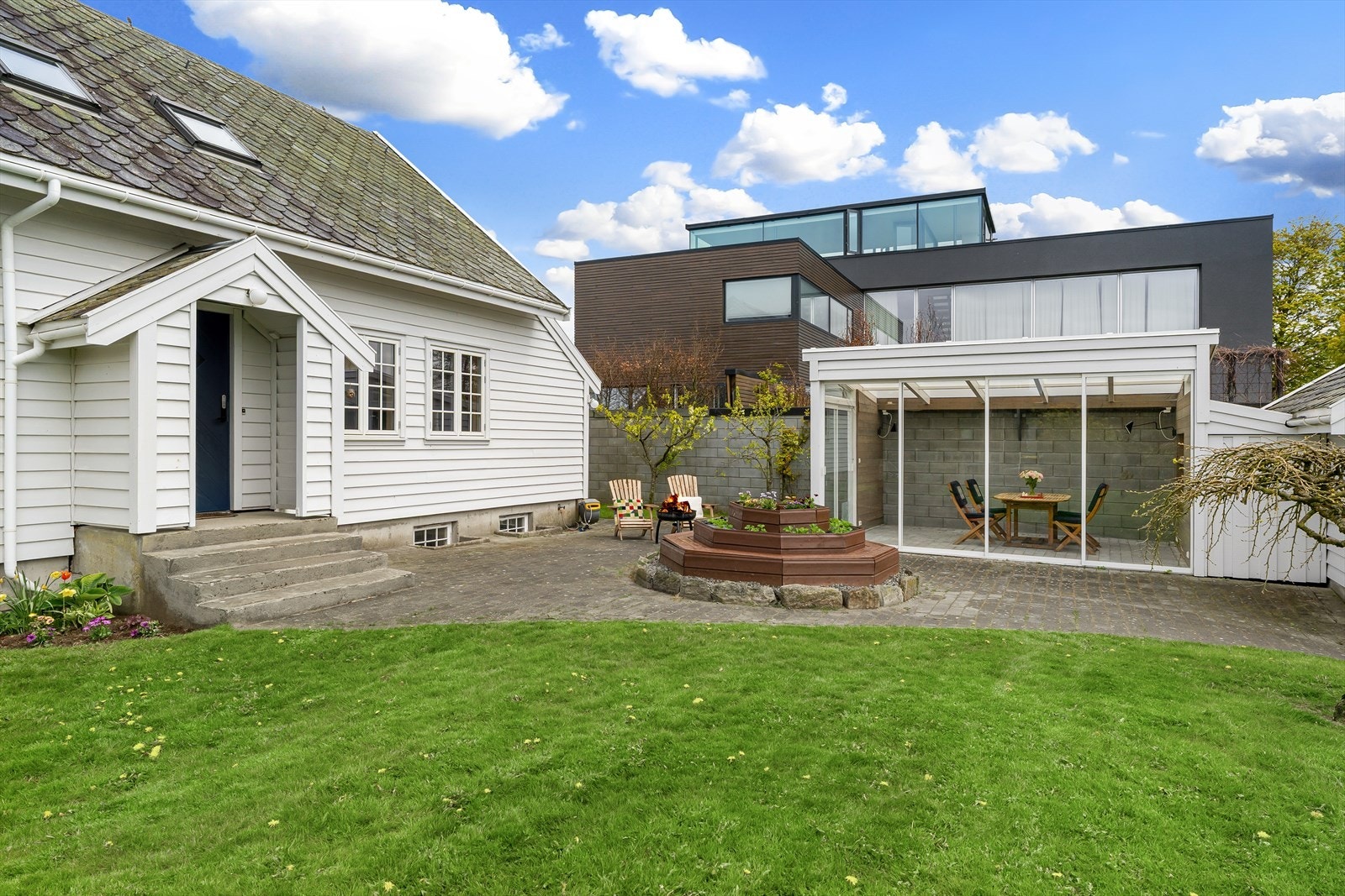 Den store og skjermede hage Galleribilde