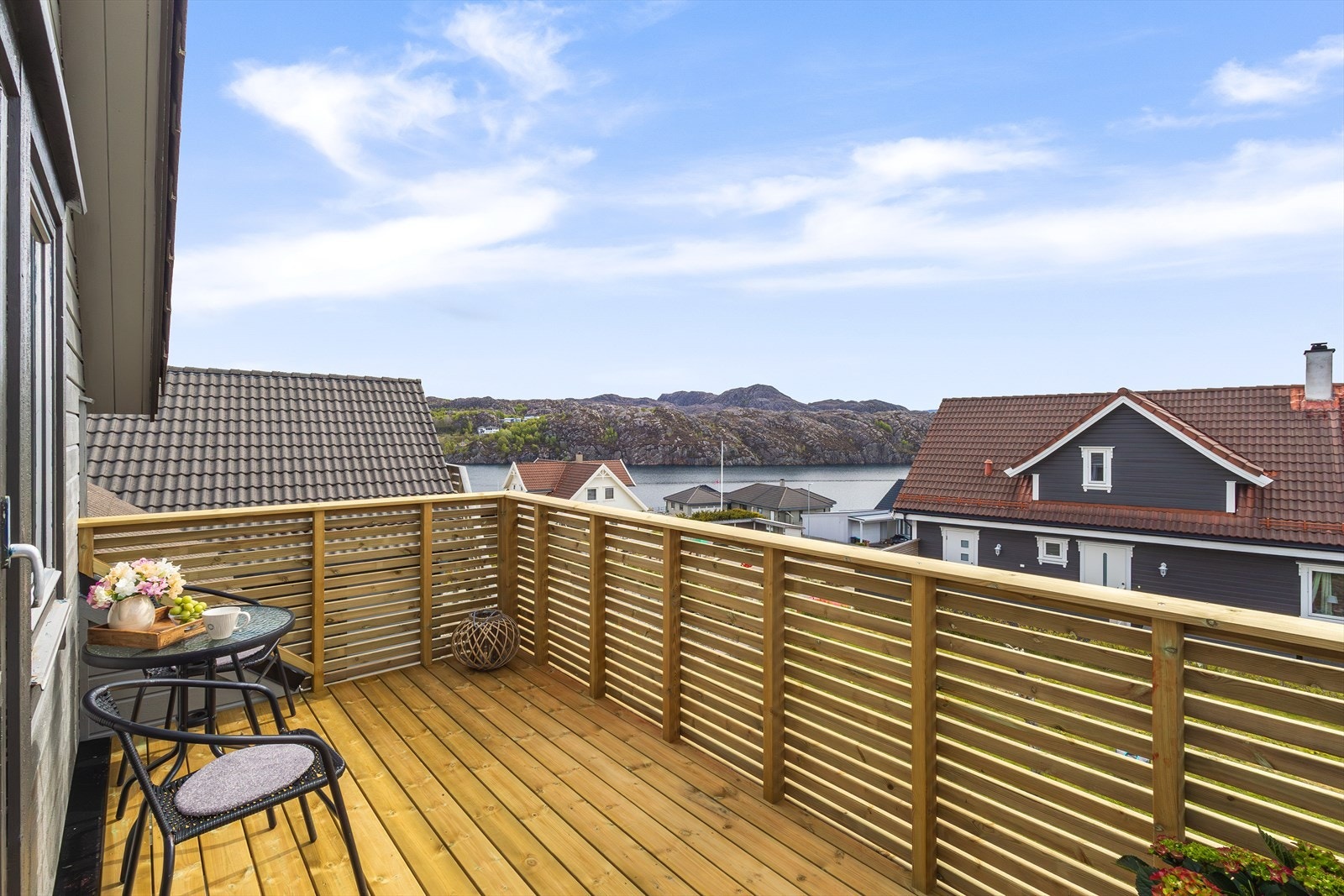 Balkong på ca. 8 m² med fin utsikt. Galleribilde