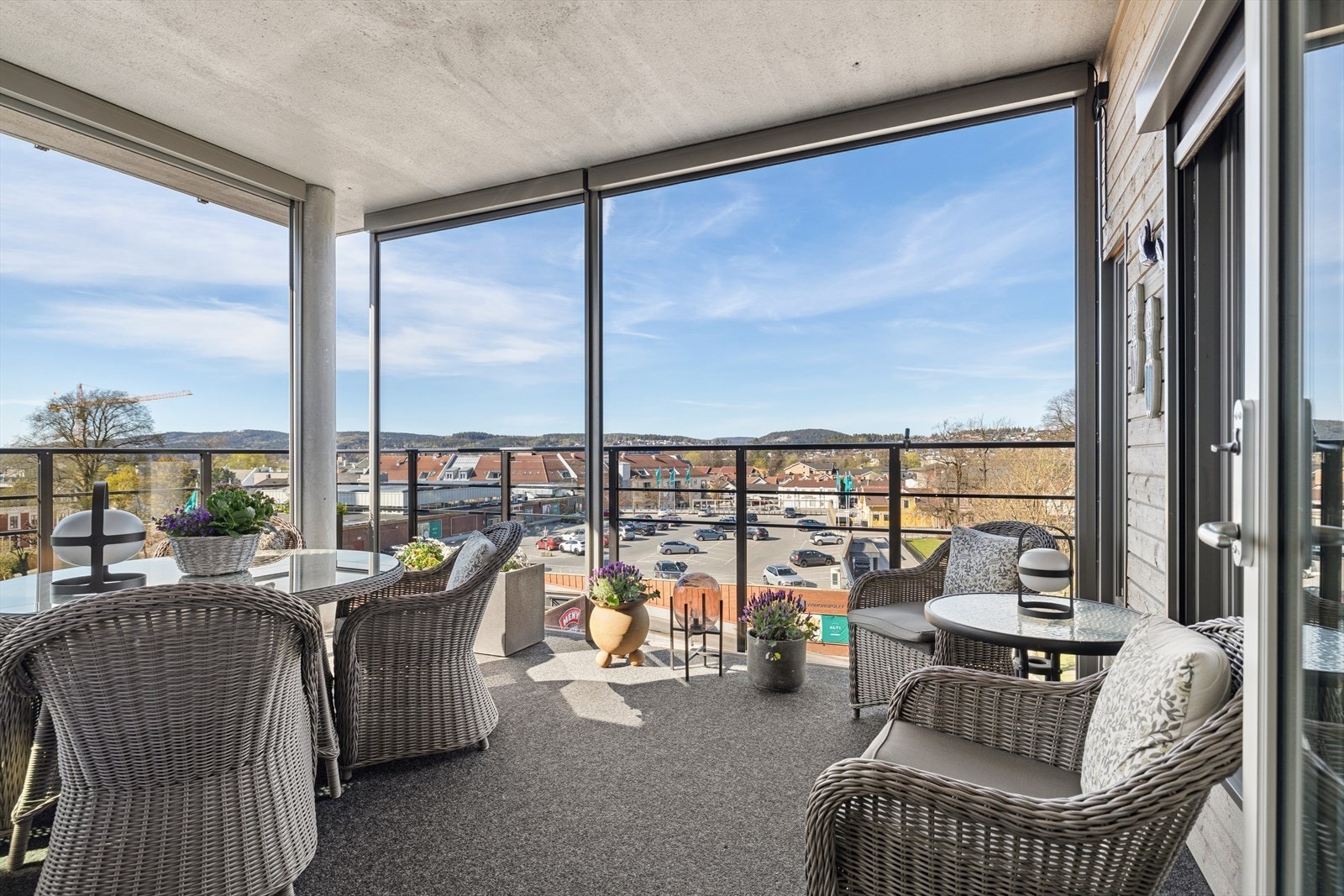 Stor solrik terrasse på 19 kvm Galleribilde