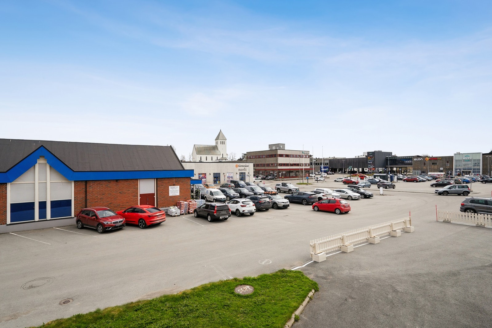 Fra balkongen har du vakker utsikt. Galleribilde