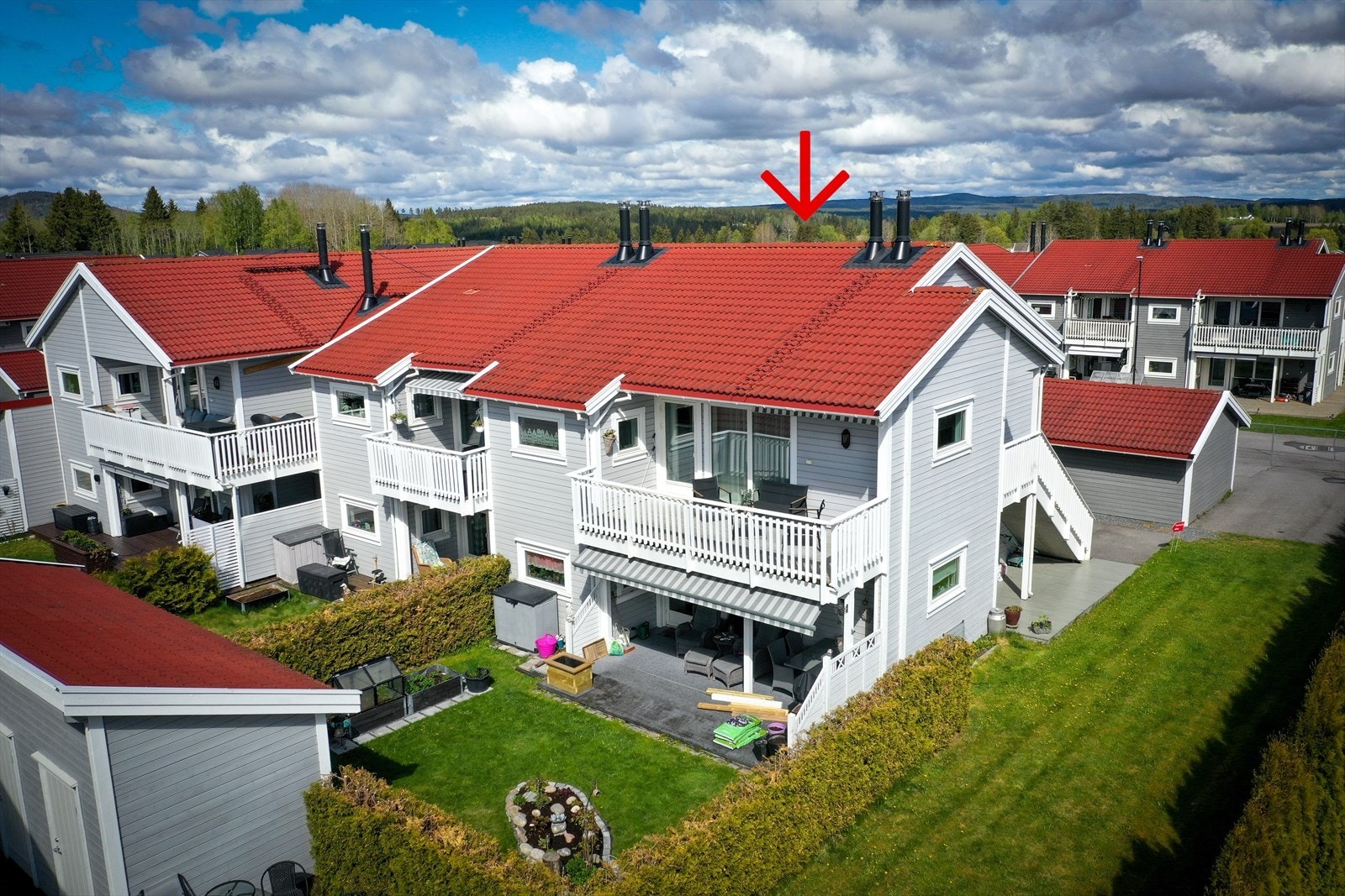Velkommen til visning i Havreveien 39 - En lys, pen og moderne leilighet sentralt, men tilbaketrukket på Aurskog. Foto: Svein Michaelsen og private bilder Galleribilde