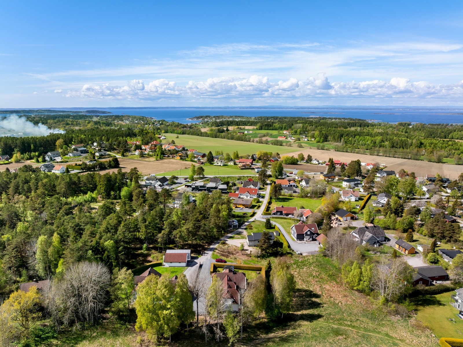 Kort vei til sjøen og flotte turområder. Galleribilde