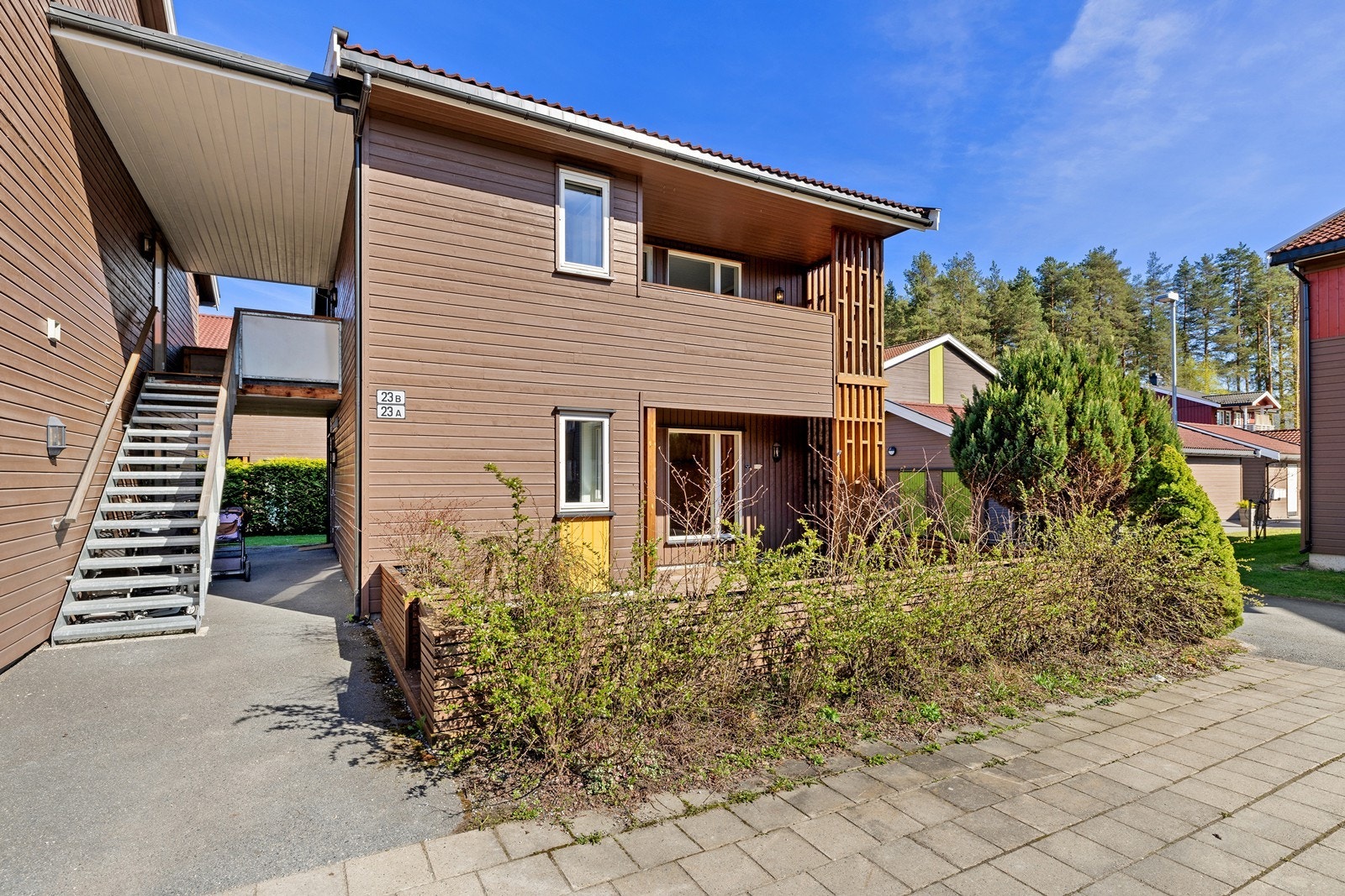 En praktisk og lettstelt leilighet på bakkeplan i Sameiet Bakketunet. Galleribilde