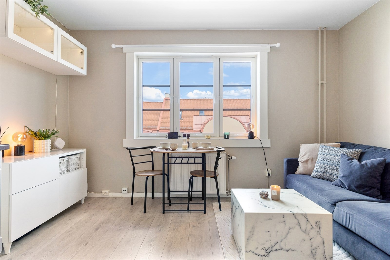 En lys og hyggelig 1-roms med attraktiv beliggenhet mellom Torshov og Grünerløkka. Galleribilde