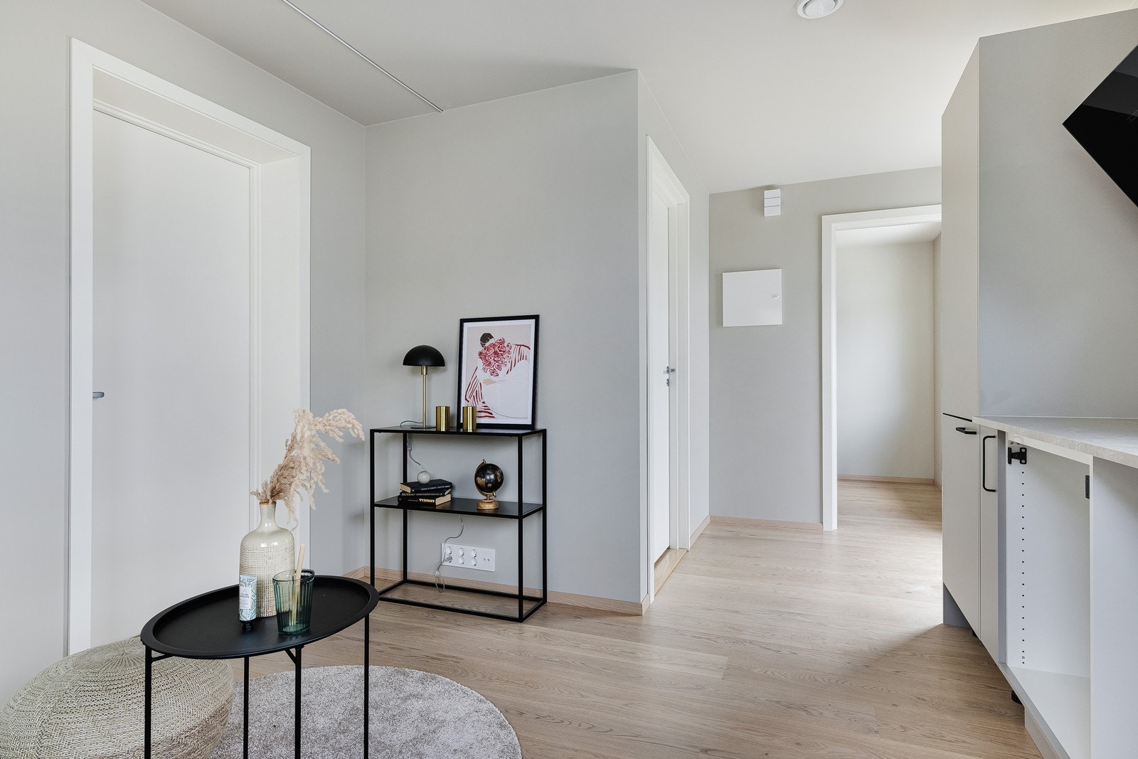 Hybel: Stue/kjøkken. Galleribilde