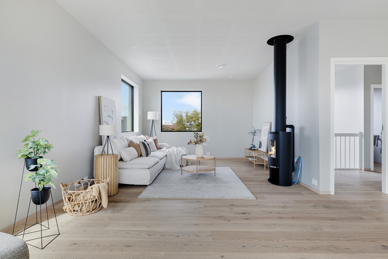 Gjennomgående god standard med en-stavs eikeparkett på gulv. Galleribilde