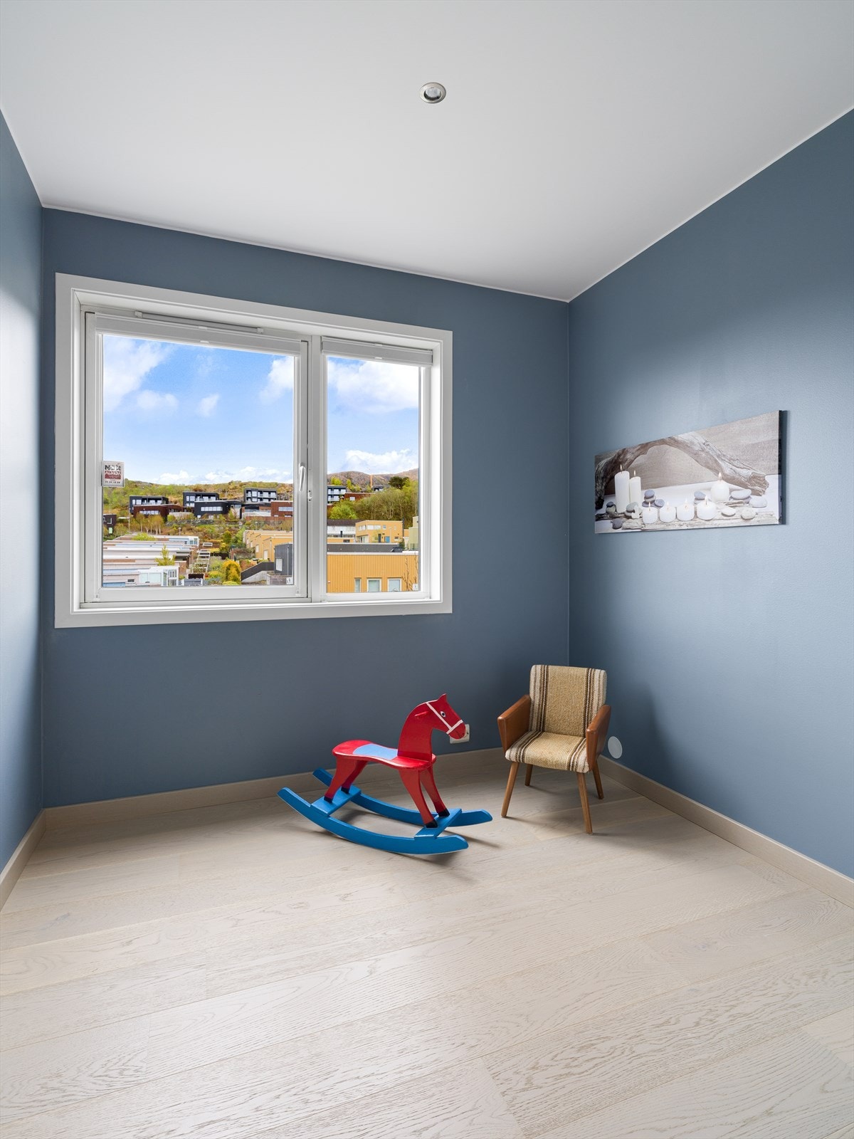 Det er soverom i 1. etasjen. Galleribilde