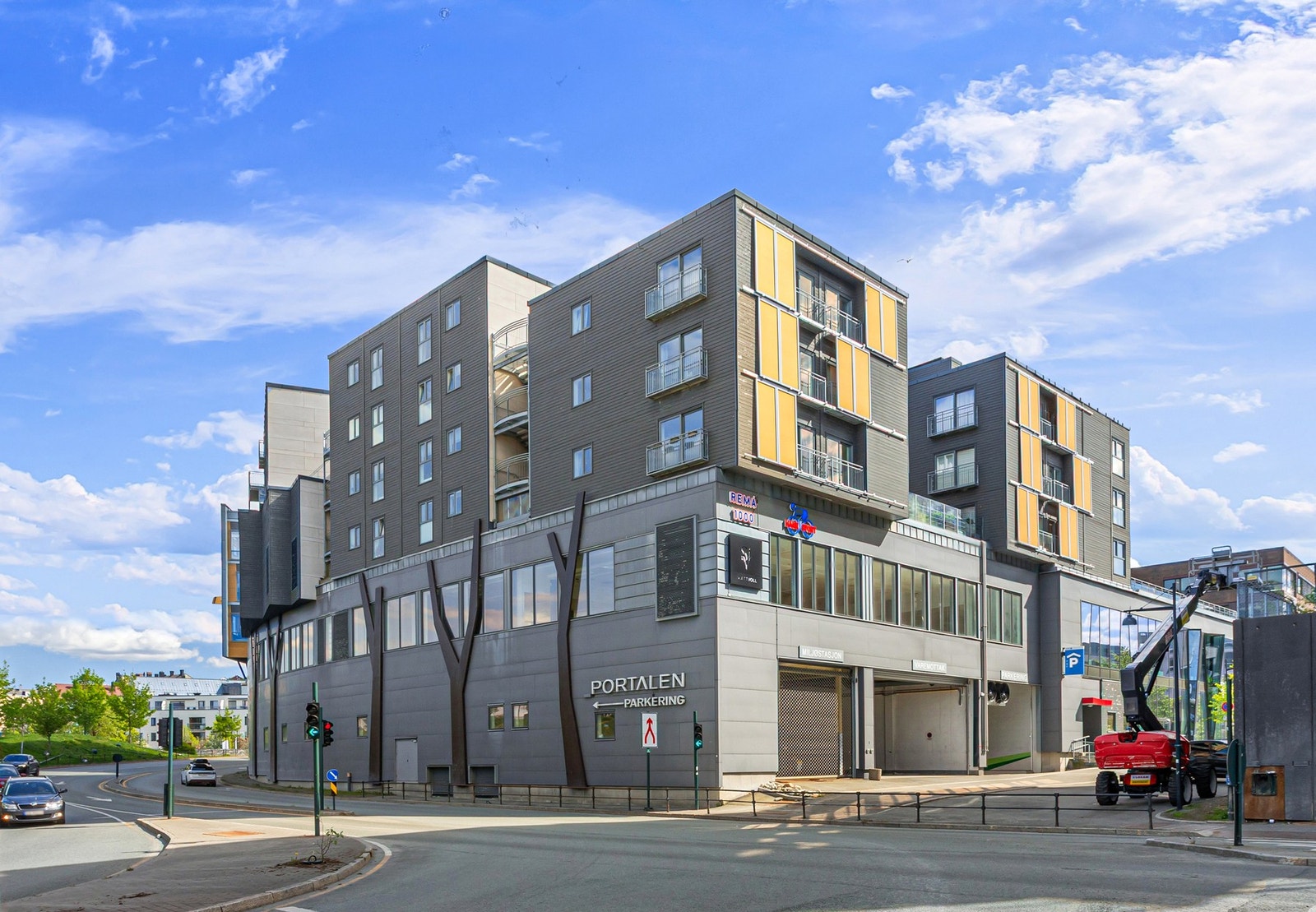 Dyre Halses gate 1 C har en ypperlig beliggenhet på Solsiden med nærhet til både studieplasser, båtmarina og shoppingmuligheter. Galleribilde