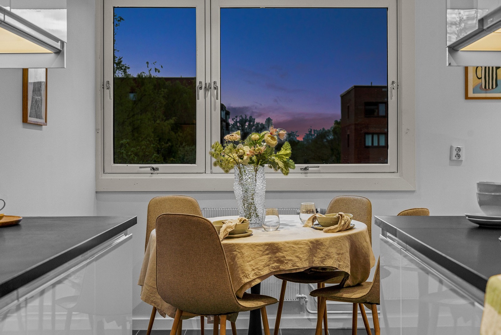Her kan du nyte både frokosten og kveldsmiddagen! Galleribilde