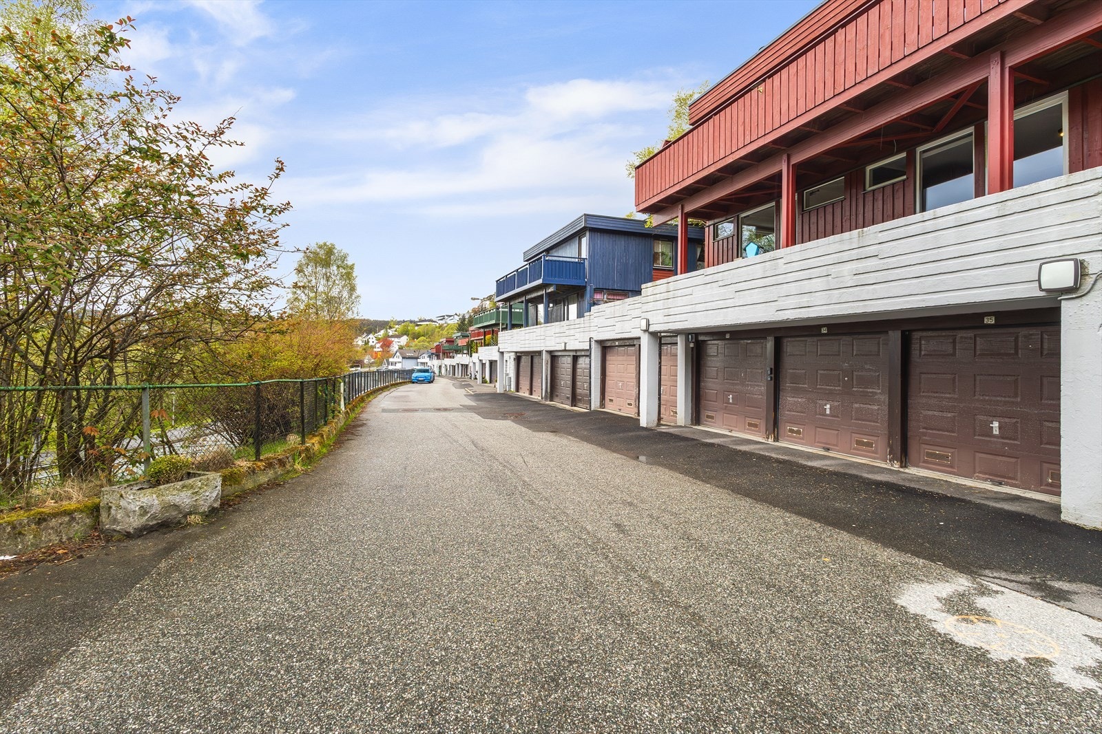 - Egen garasje tilhørende boligen - Galleribilde