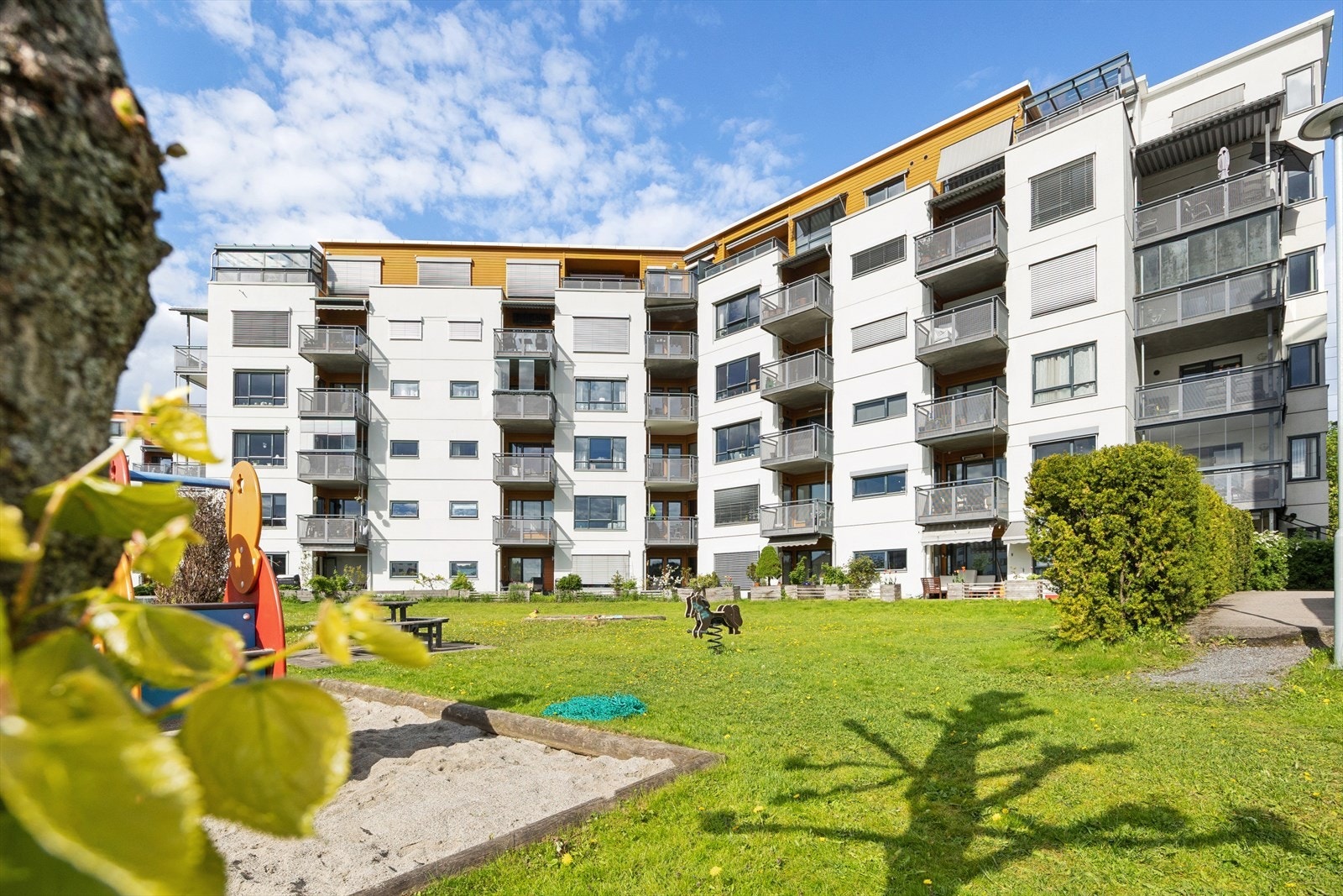 Borettslagets fellesareal. Galleribilde