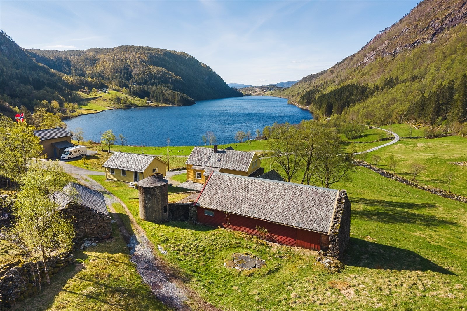 Velkommen til Kvingedalen 204 - Presentert av Magne Storheim i Eiendomsmegler Norge Galleribilde