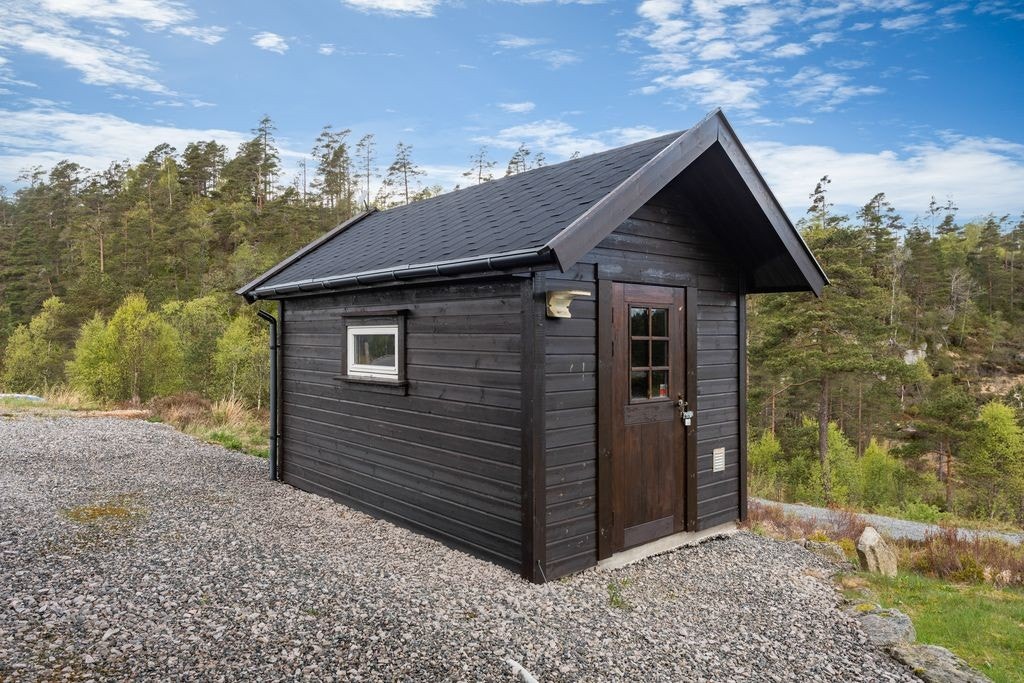 Utebod/vedbod Galleribilde