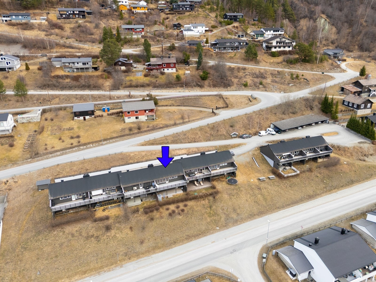 Dronefoto av borettslaget. Galleribilde