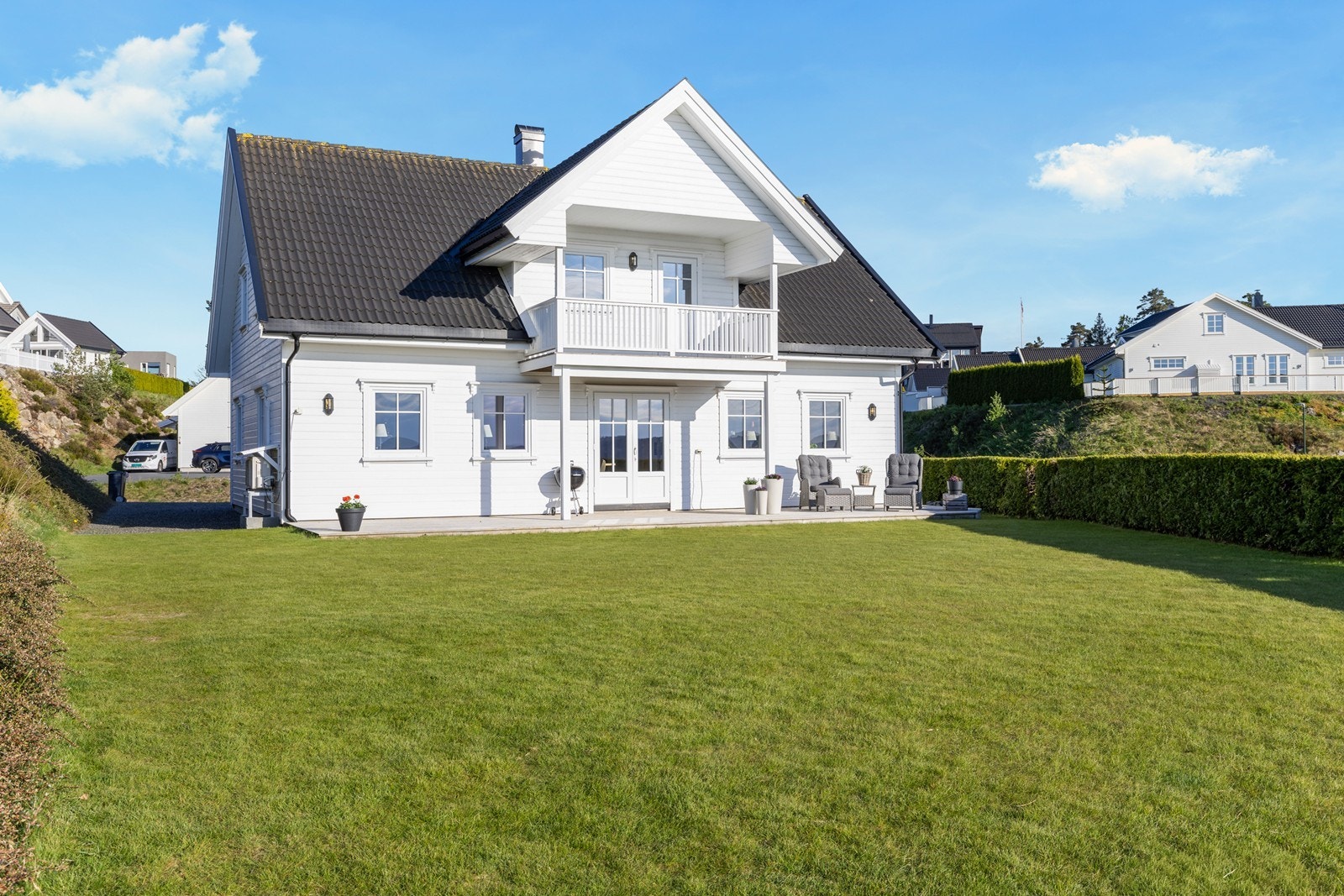 Innholdsrik enebolig som ligger i et attraktivt, barnevennlig boligområde på Ovelandsheia Galleribilde