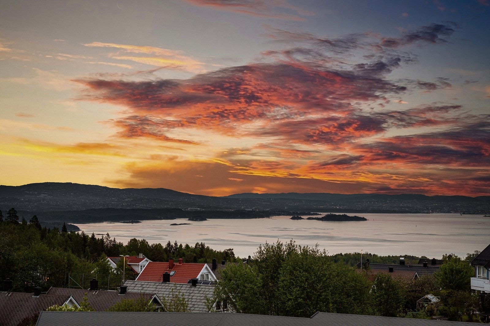 Utsikt fra verandaen. Galleribilde