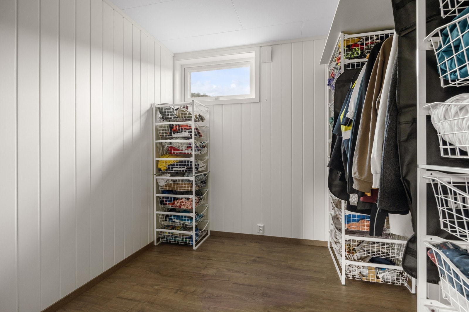 Garderobe - 6,4 kvm. Galleribilde