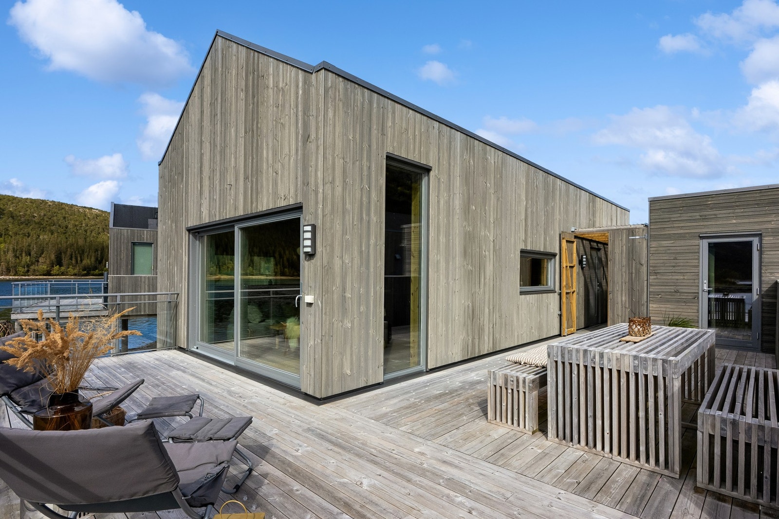 Her ligger alt til rette for trivsel for hele familien Galleribilde