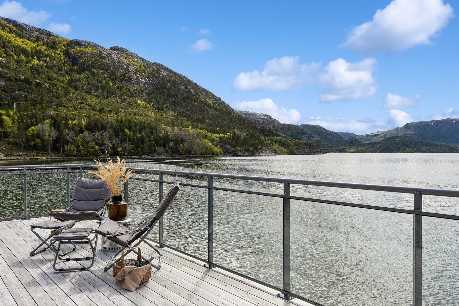 Hyttedrøm i sjøkanten! Galleribilde