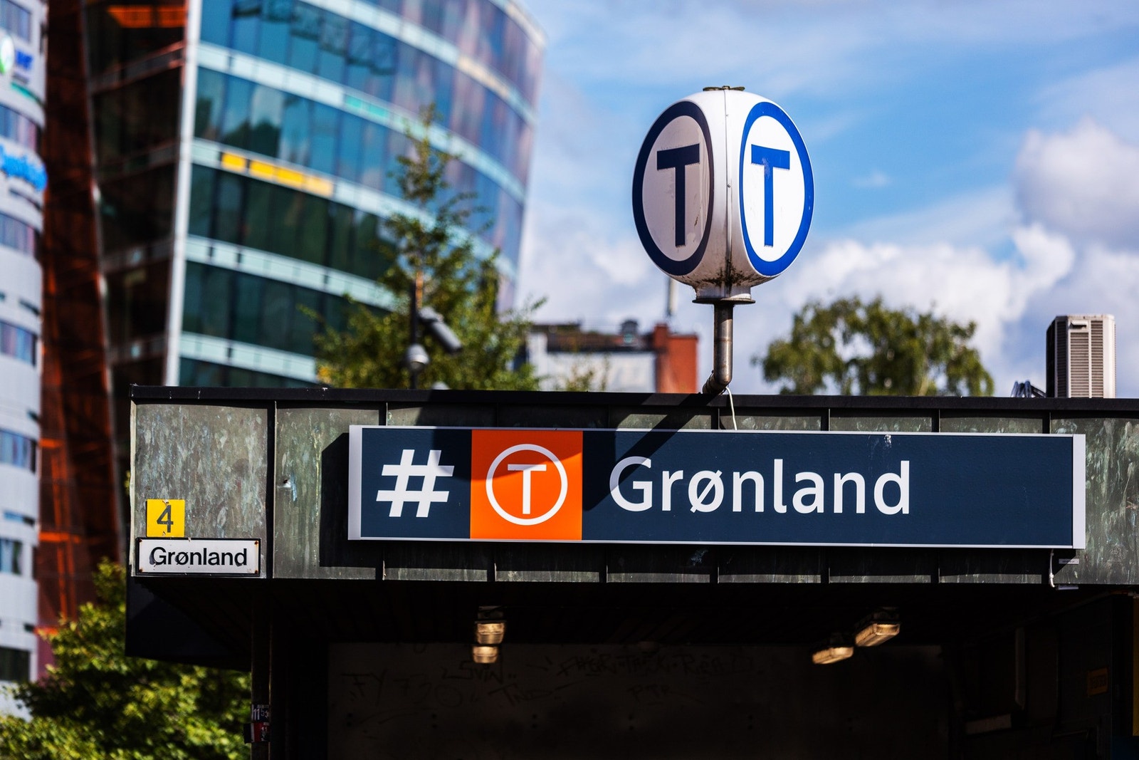 Grønland T-banestasjon Galleribilde