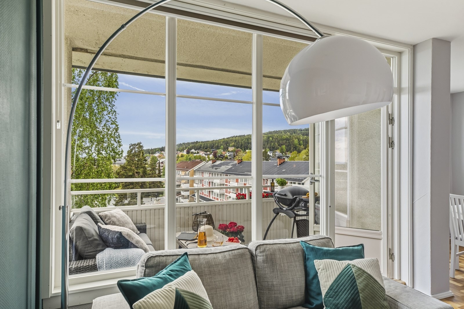 Strålende utsikt mot Grefsenkleiva. Galleribilde