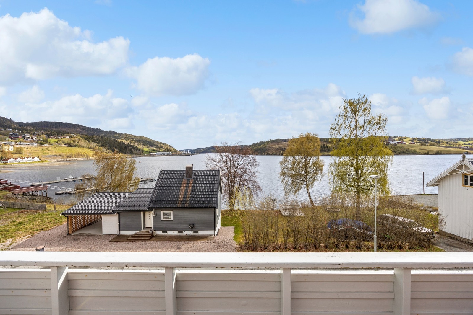 Flott sjøutsikt. Galleribilde