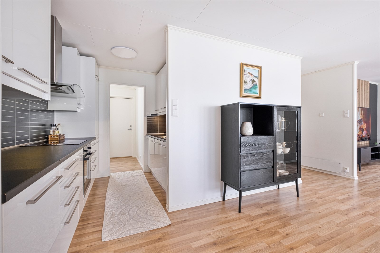 Bruk gjerne virtuell visning for å gjøre deg bedre kjent med leiligheten. Galleribilde